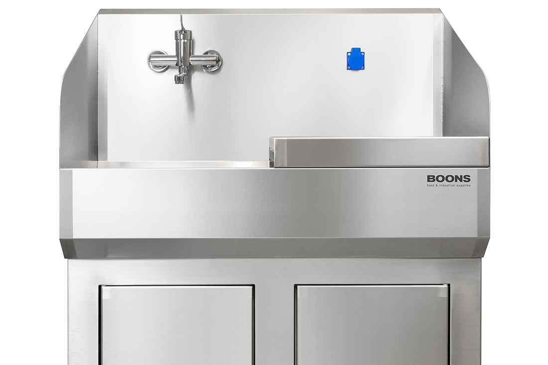 personal hygiene Stainless steel hand washing sink with undermount custom-made mixer tap and socket Boons FIS